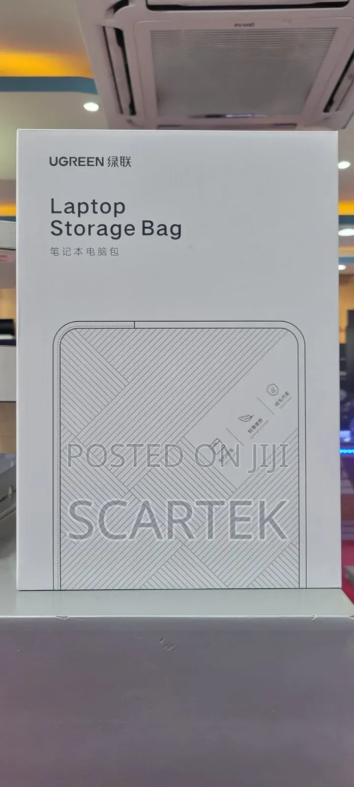 The Ugreen Laptop Case Storage Bag