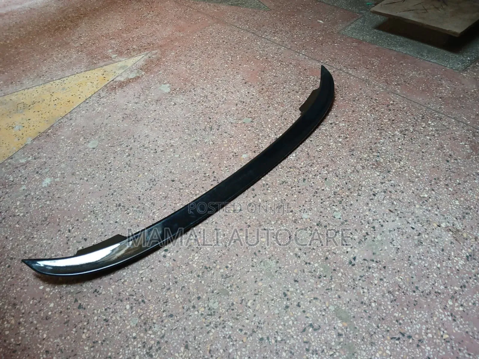 Toyota Mark X Crown Rear Spoiler
