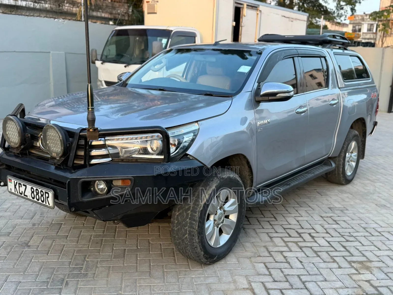Toyota Hilux 2014 Silver