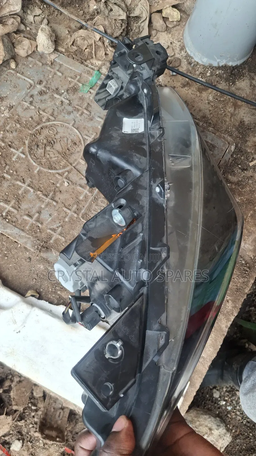 Axela Headlight (No.7)