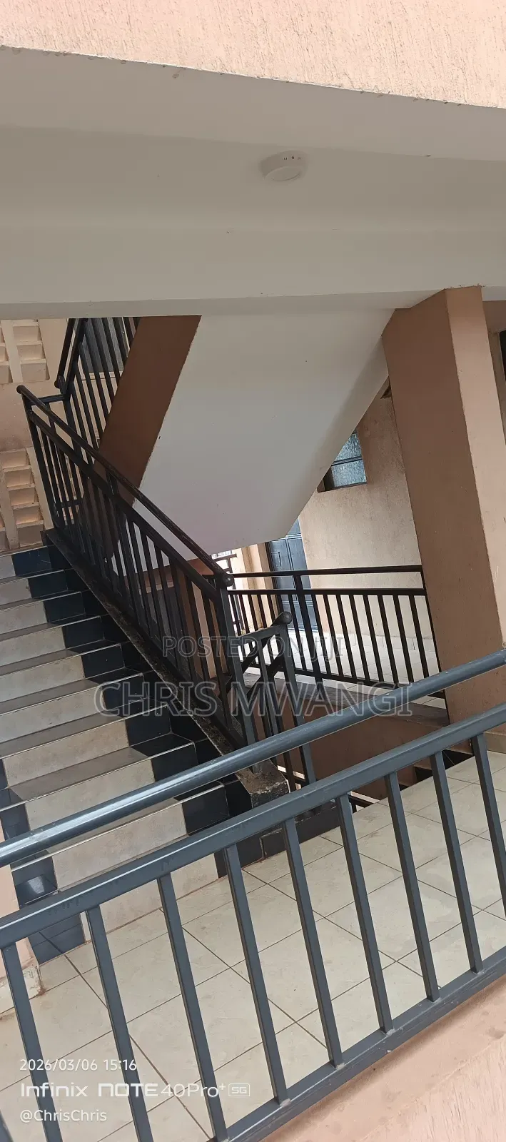 2bdrm Block of Flats in Kinoo Street for sale