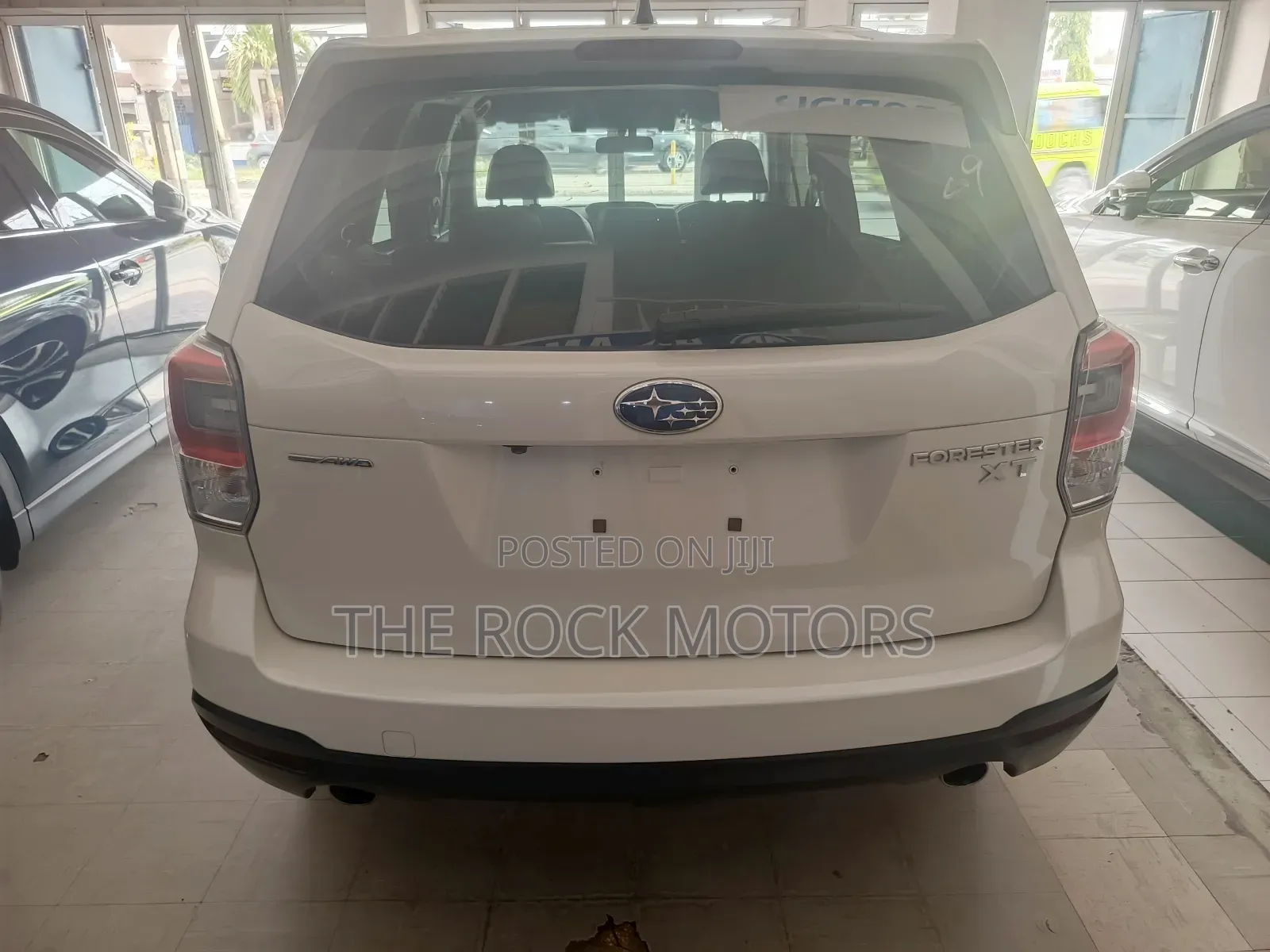Subaru Forester 2018 White