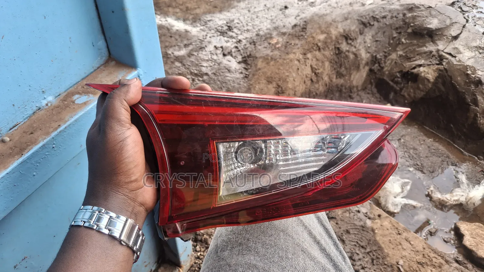 Mazda Axela Bootlight