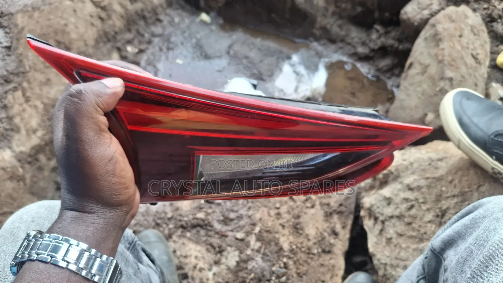 Mazda Axela Bootlight