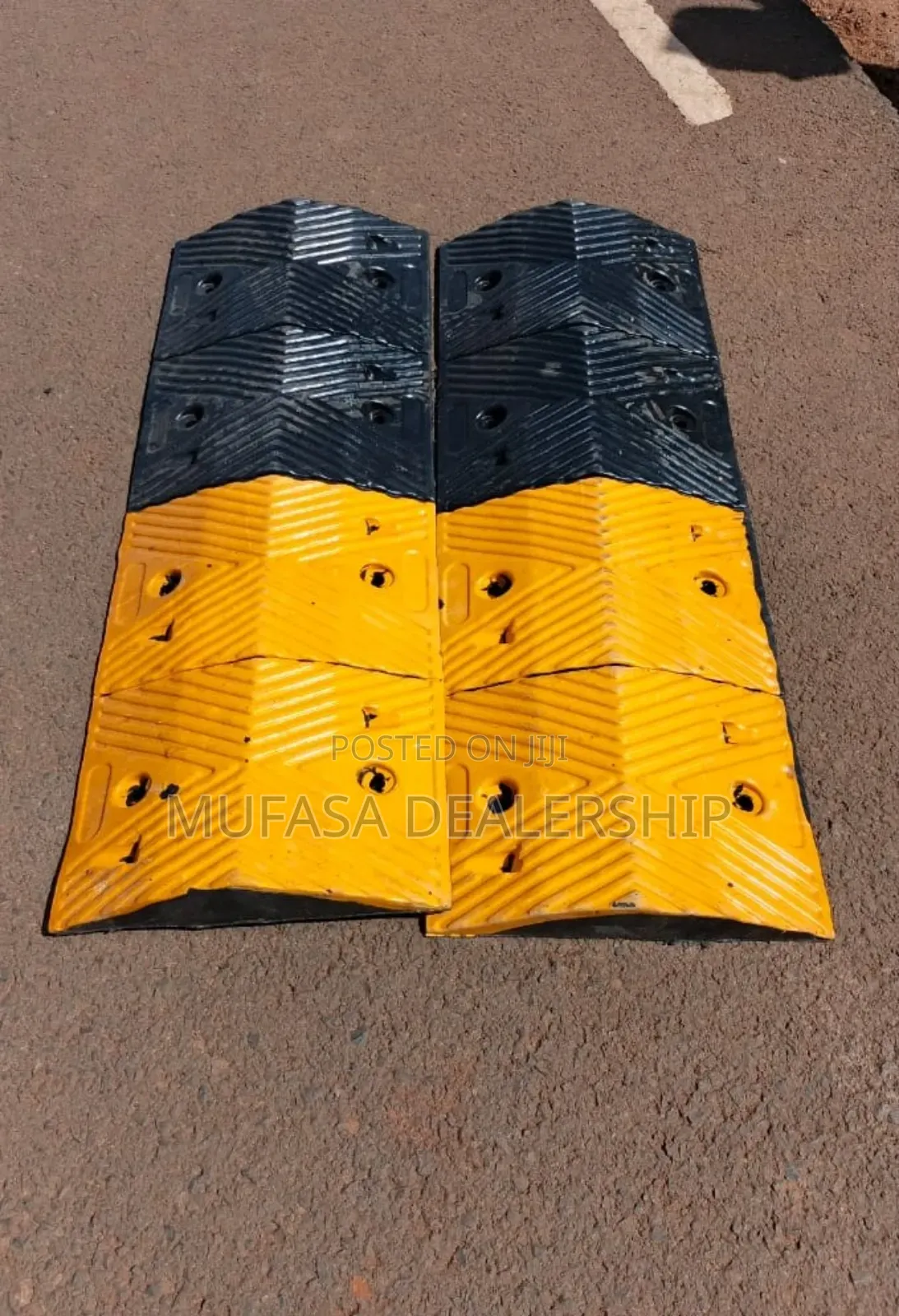 Heavy Duty Speed Bumps(Rubber Bumps)