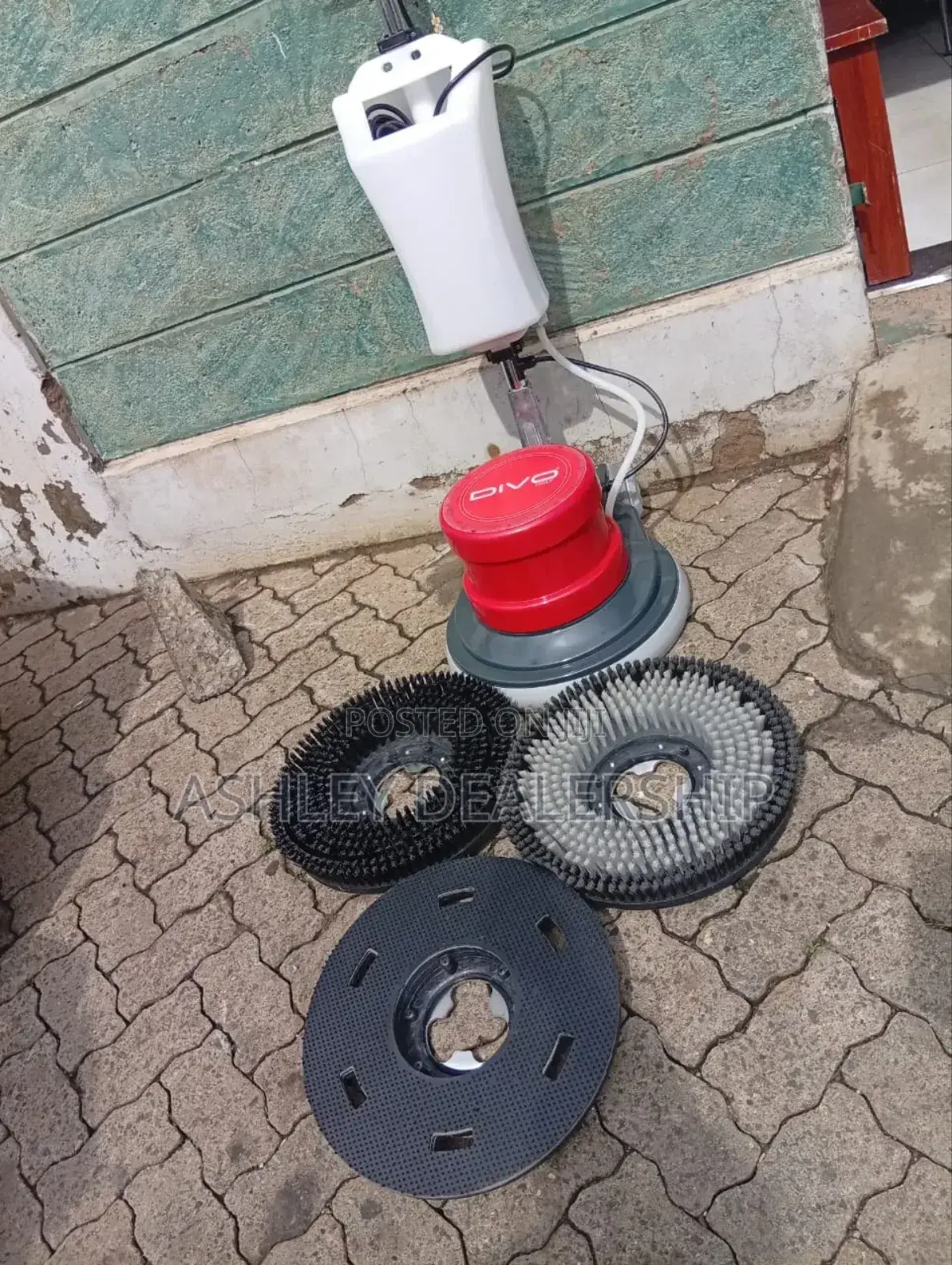 Shine Master Pro Floor Scrubber