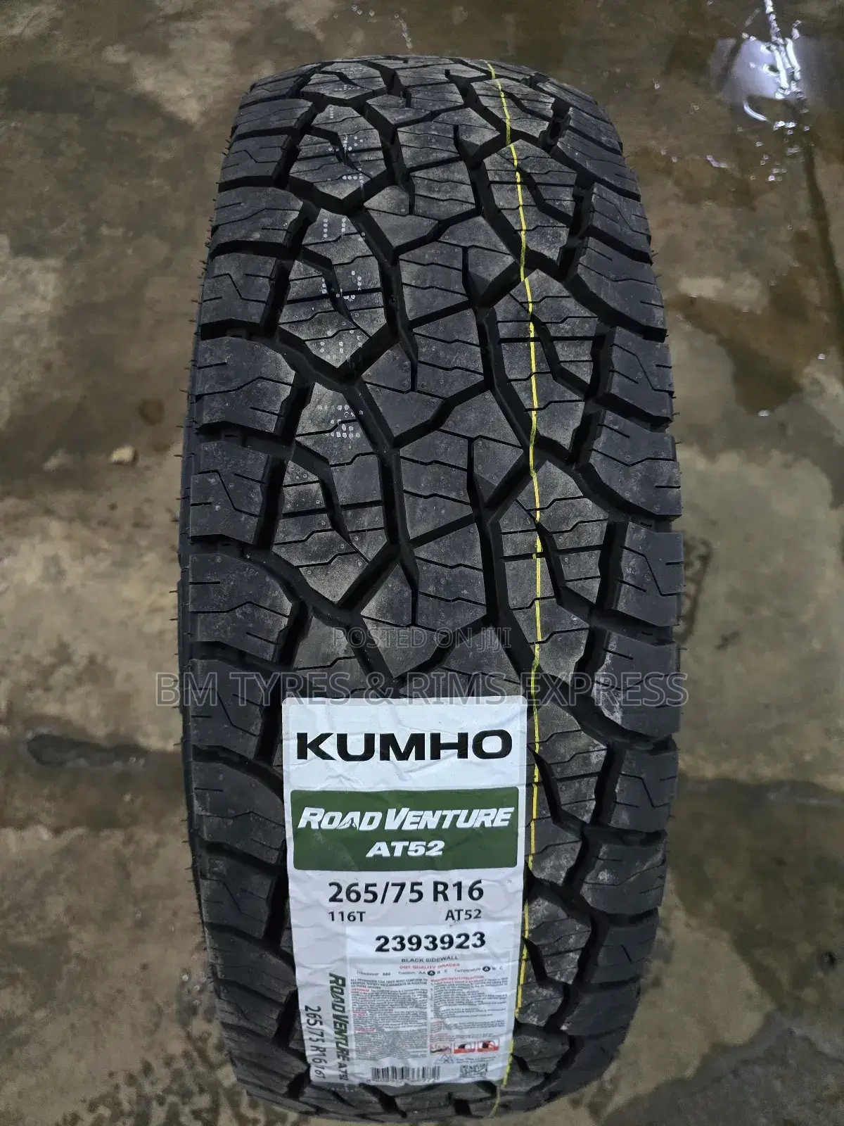 265 /75 R16 Khumo Tyres (All Terrein).