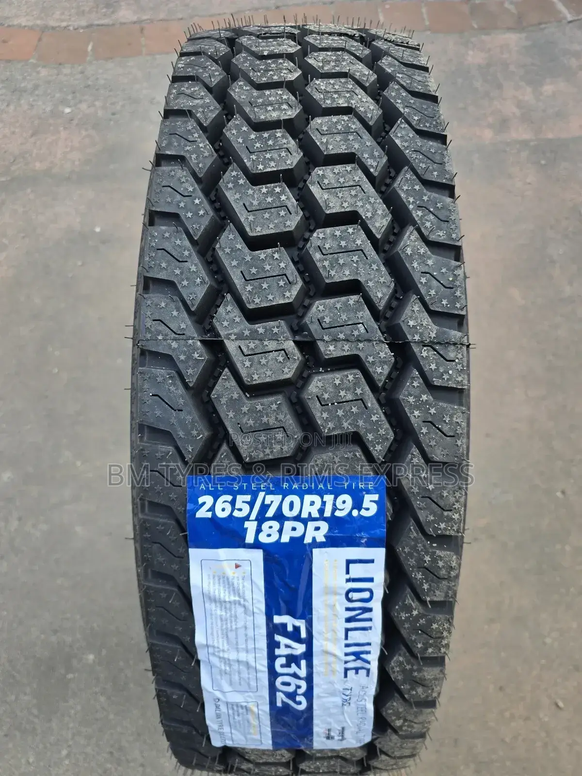 265/70 R19. 5 Lionlike Tyres (Diff)