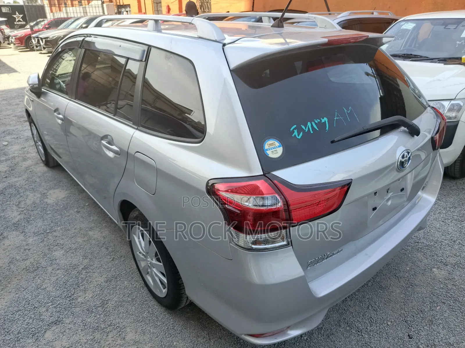 Toyota Corolla Fielder 2020 Silver
