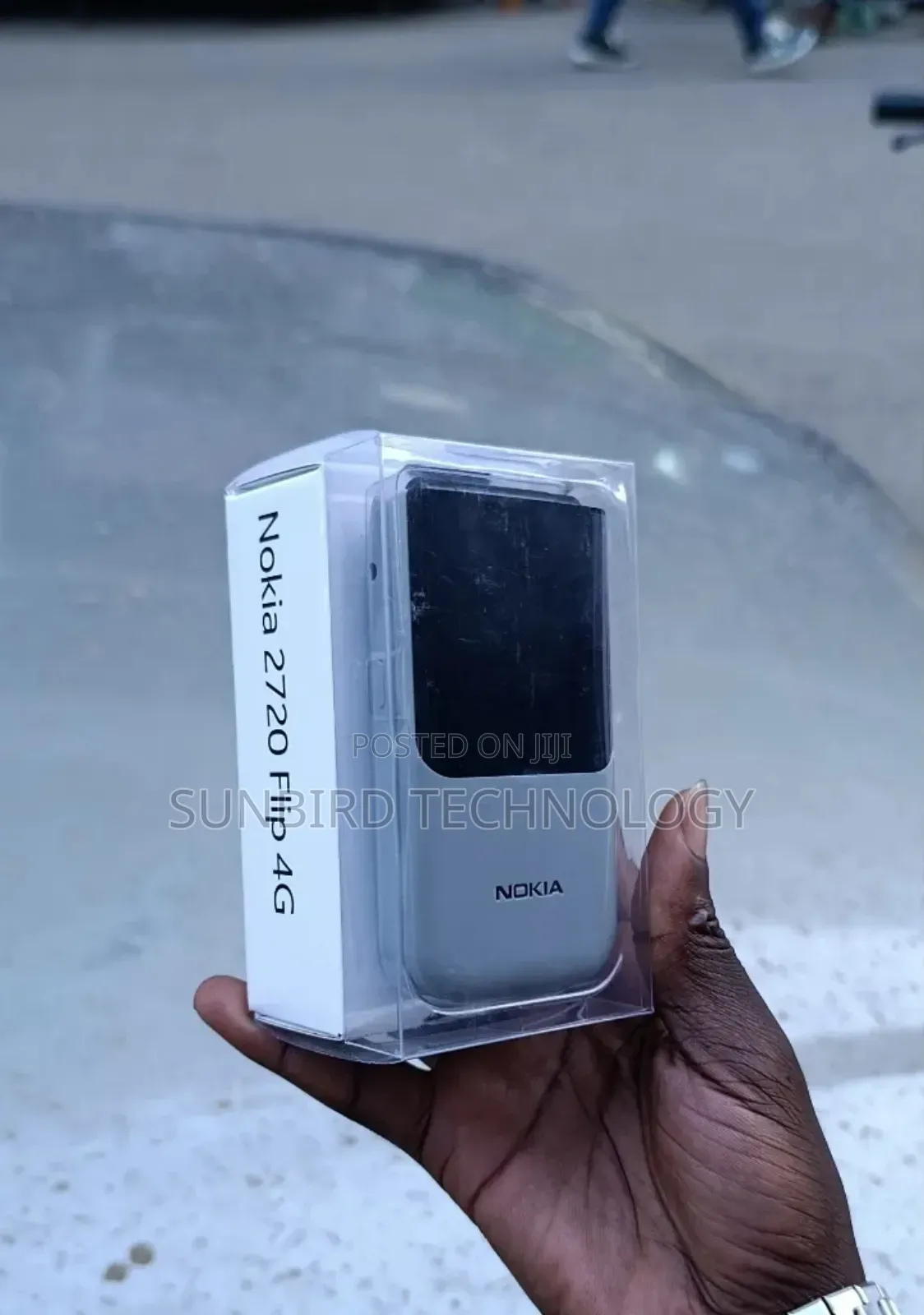New Nokia 2720 Flip 512 GB Gray