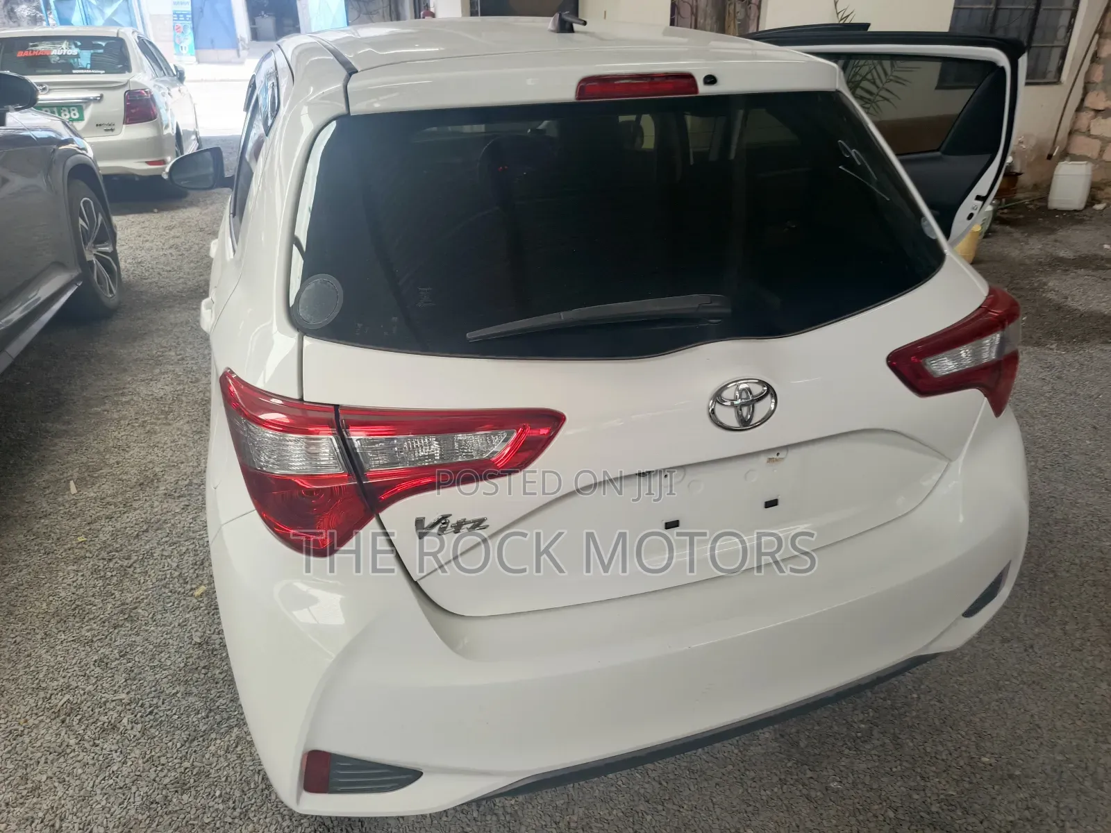 Toyota Vitz 2019 White