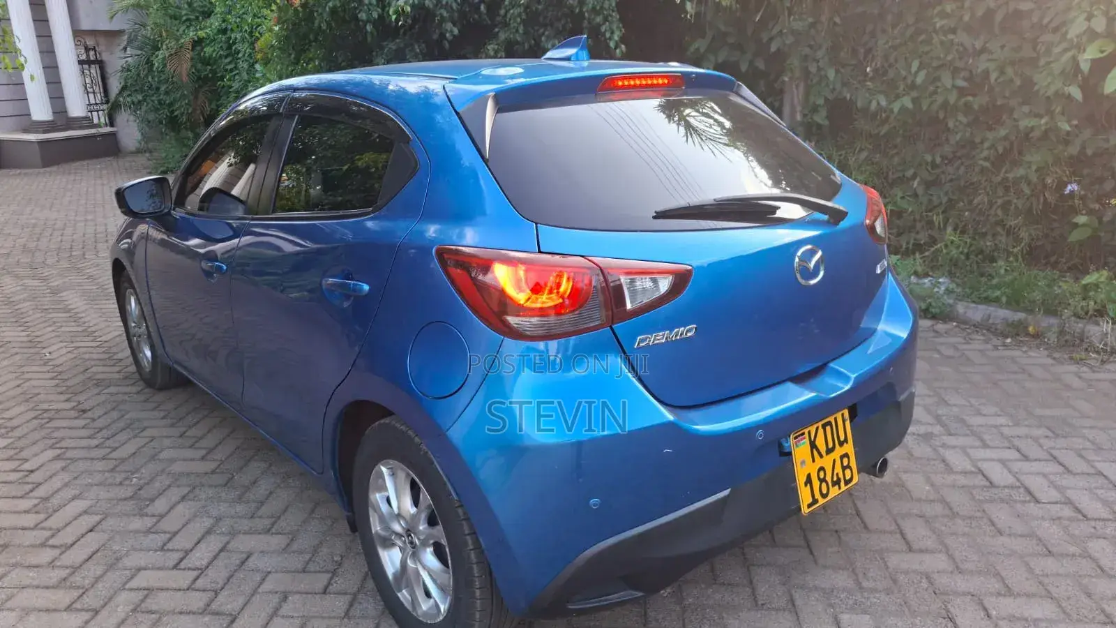 Mazda Demio 2018 Blue