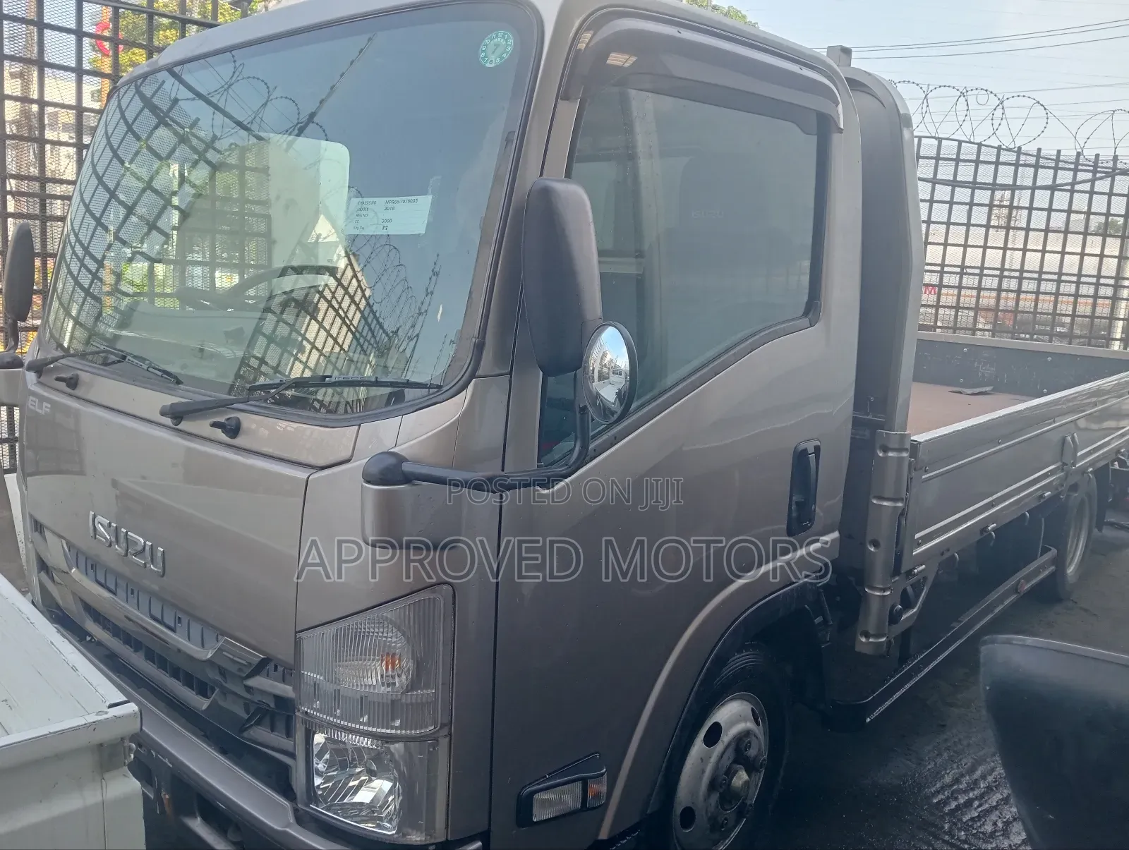 Isuzu NPR 85 Open Body