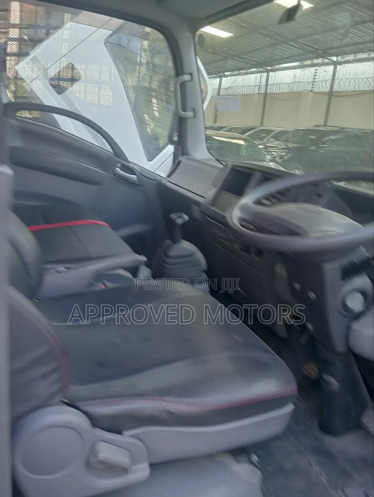 Isuzu NPR 85 Open Body