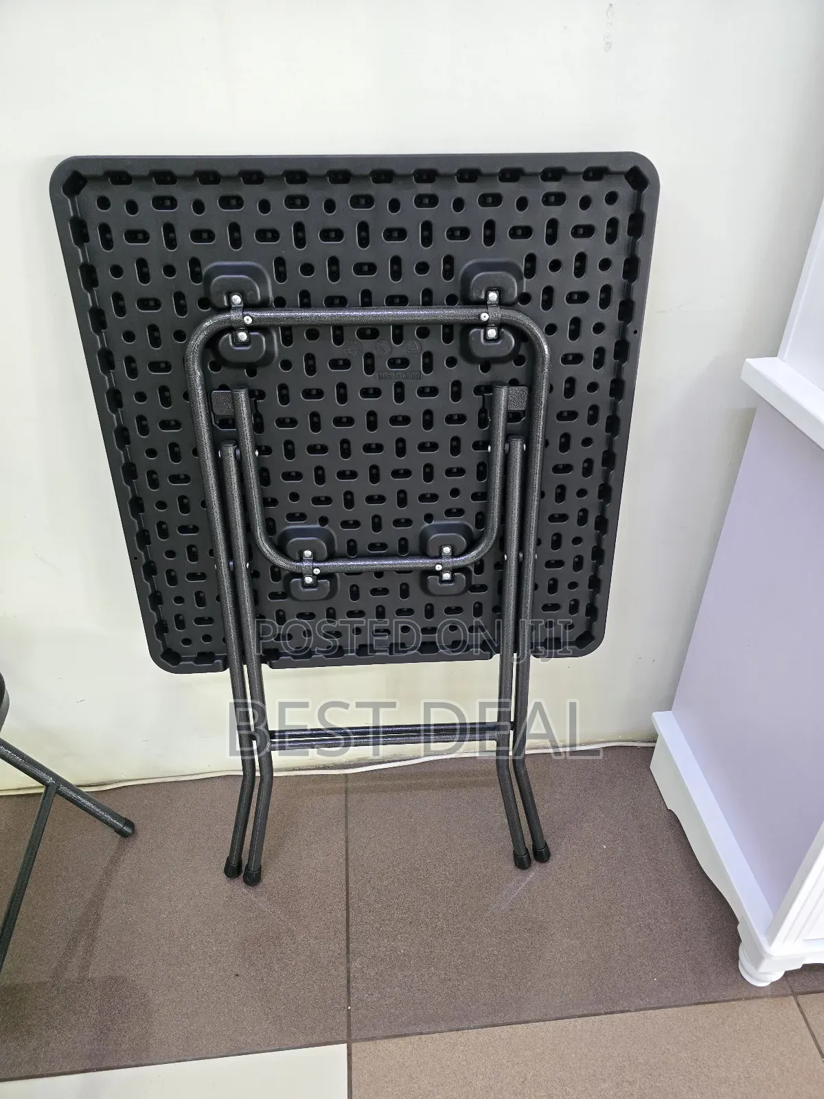 Folding Table