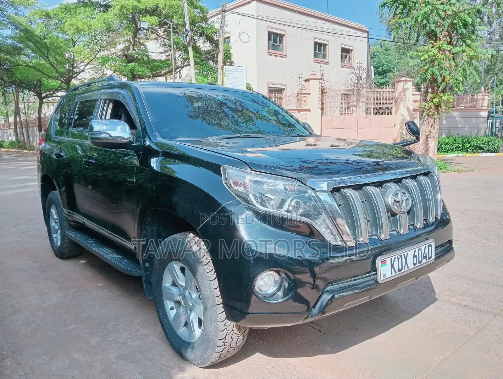 Toyota Land Cruiser Prado 2016 Black