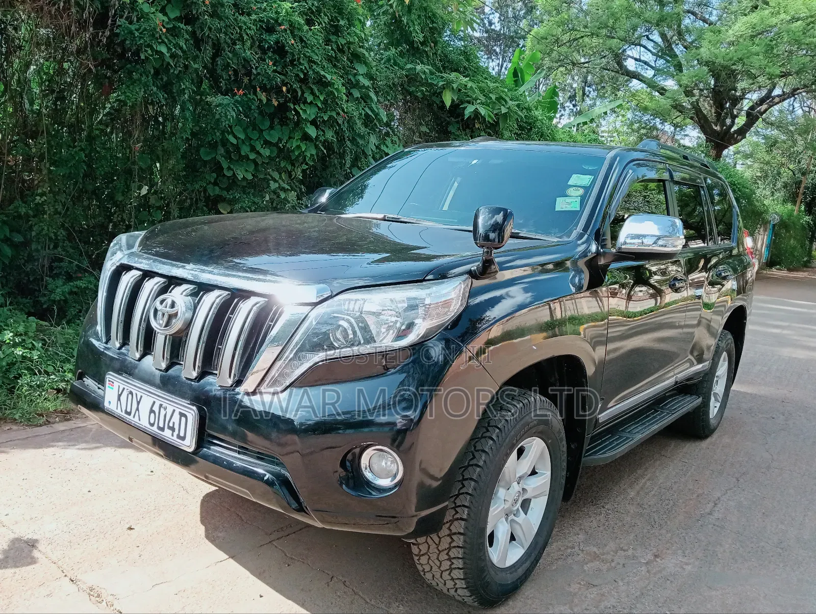 Toyota Land Cruiser Prado 2016 Black