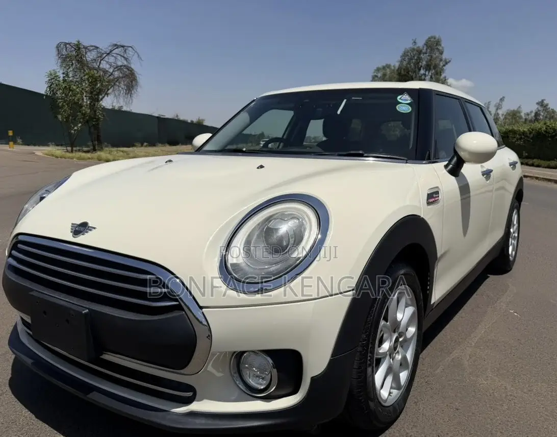 Mini Clubman 2019 White