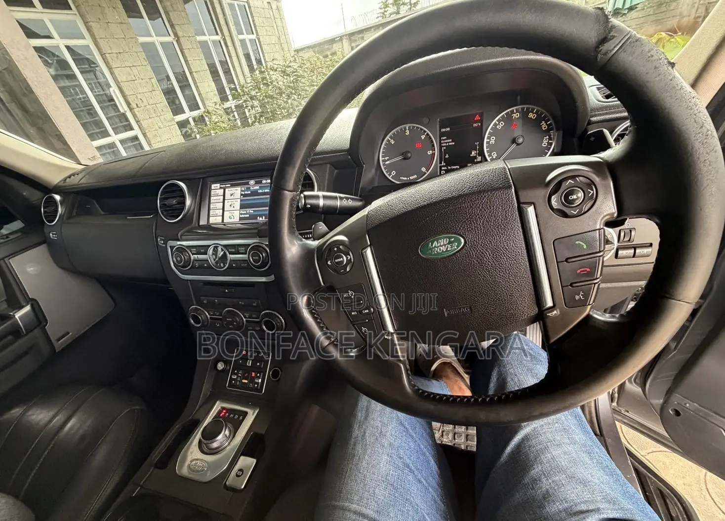 Land Rover Discovery 2013 Silver