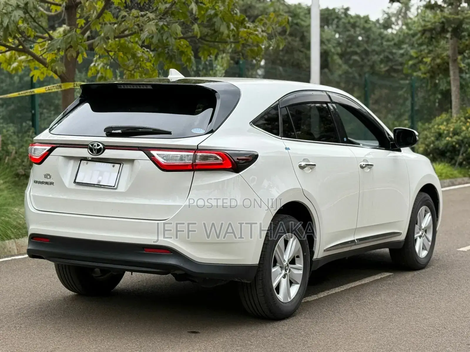 Toyota Harrier 2.0 Turbo 4WD 2018 White