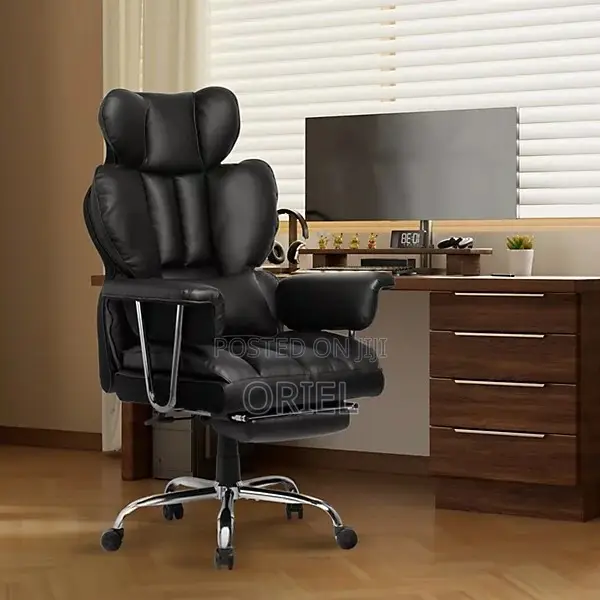 Office Chair : High-Back Executive Black Pu Leather Chair