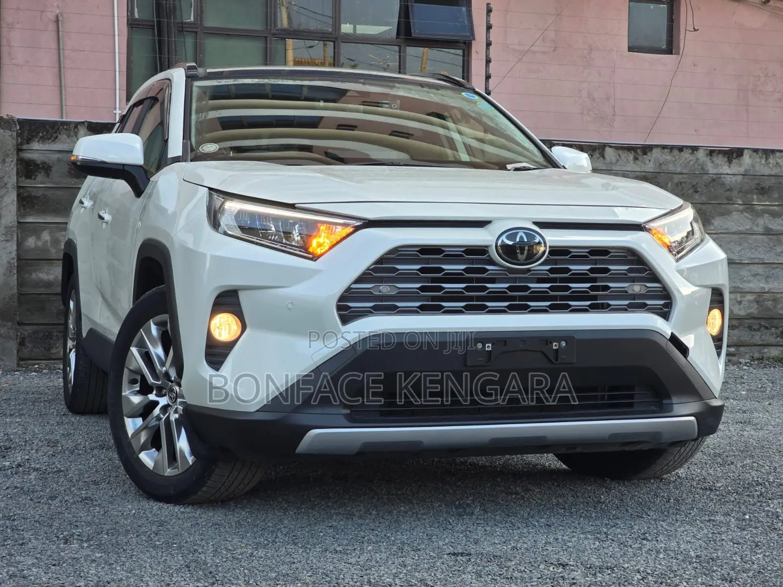 Toyota RAV4 2020 White