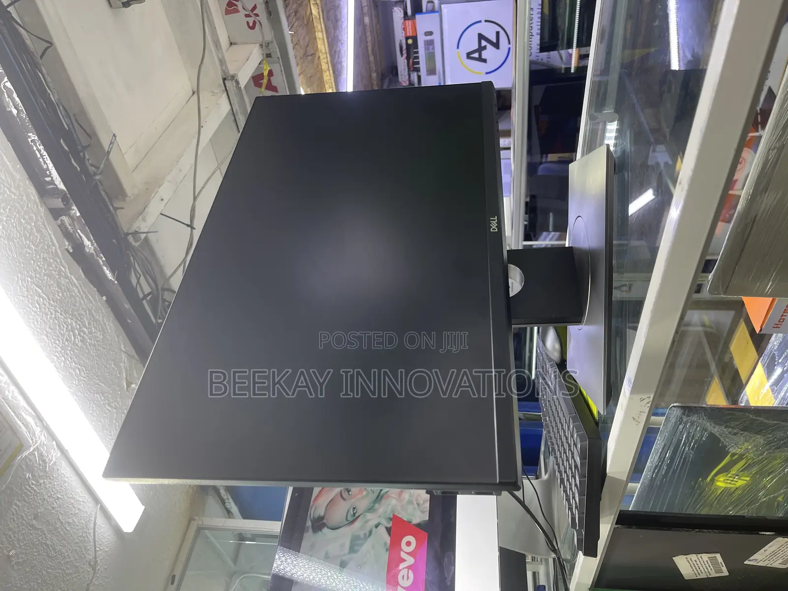 Dell 24” Frameless FHD
