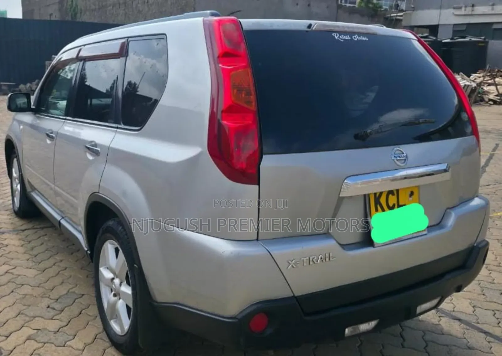 Nissan X-Trail 2010 Silver