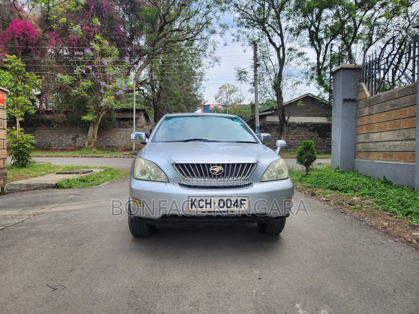 Toyota Harrier 2.4 2010 Silver