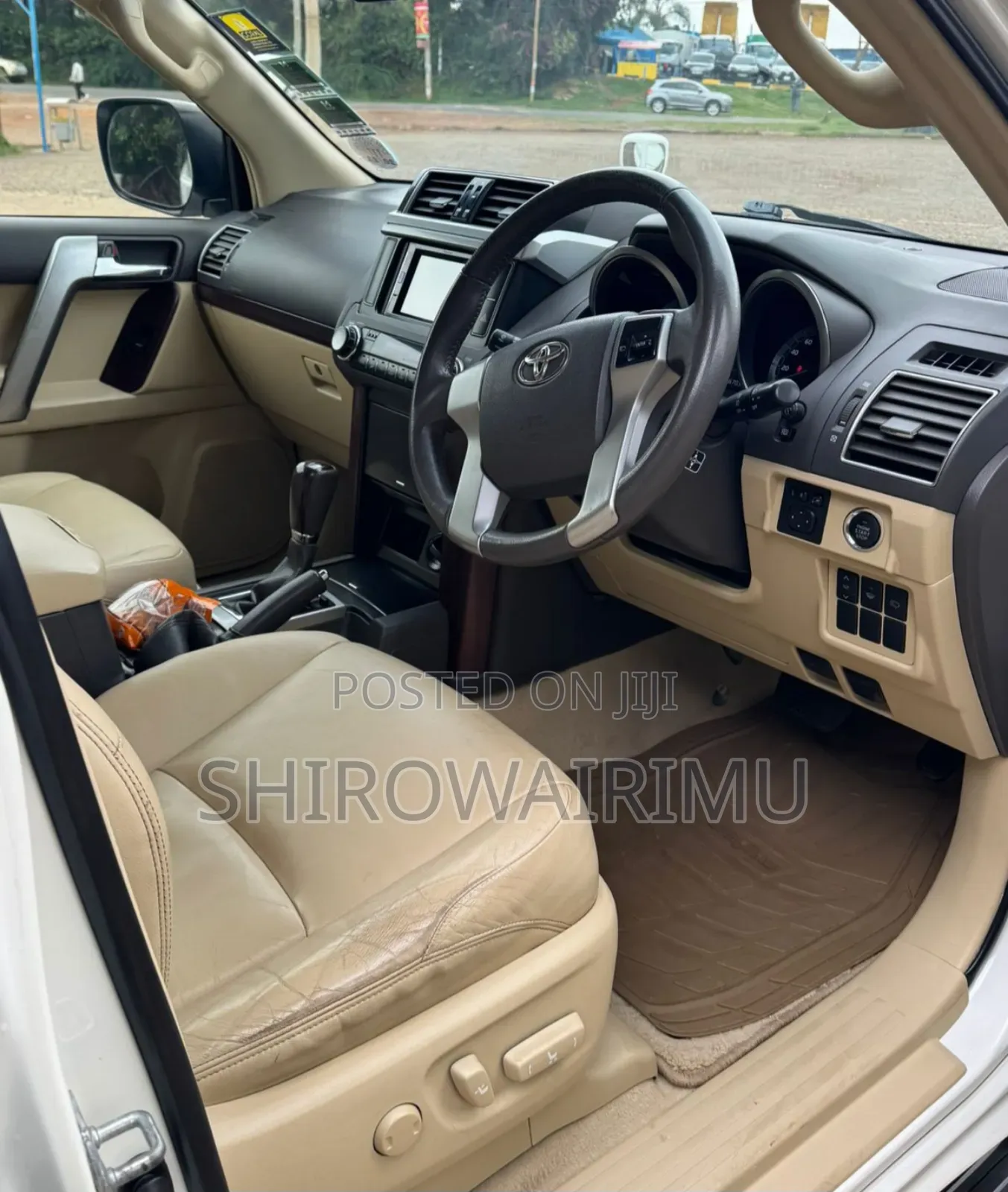 Toyota Land Cruiser Prado 2017 White