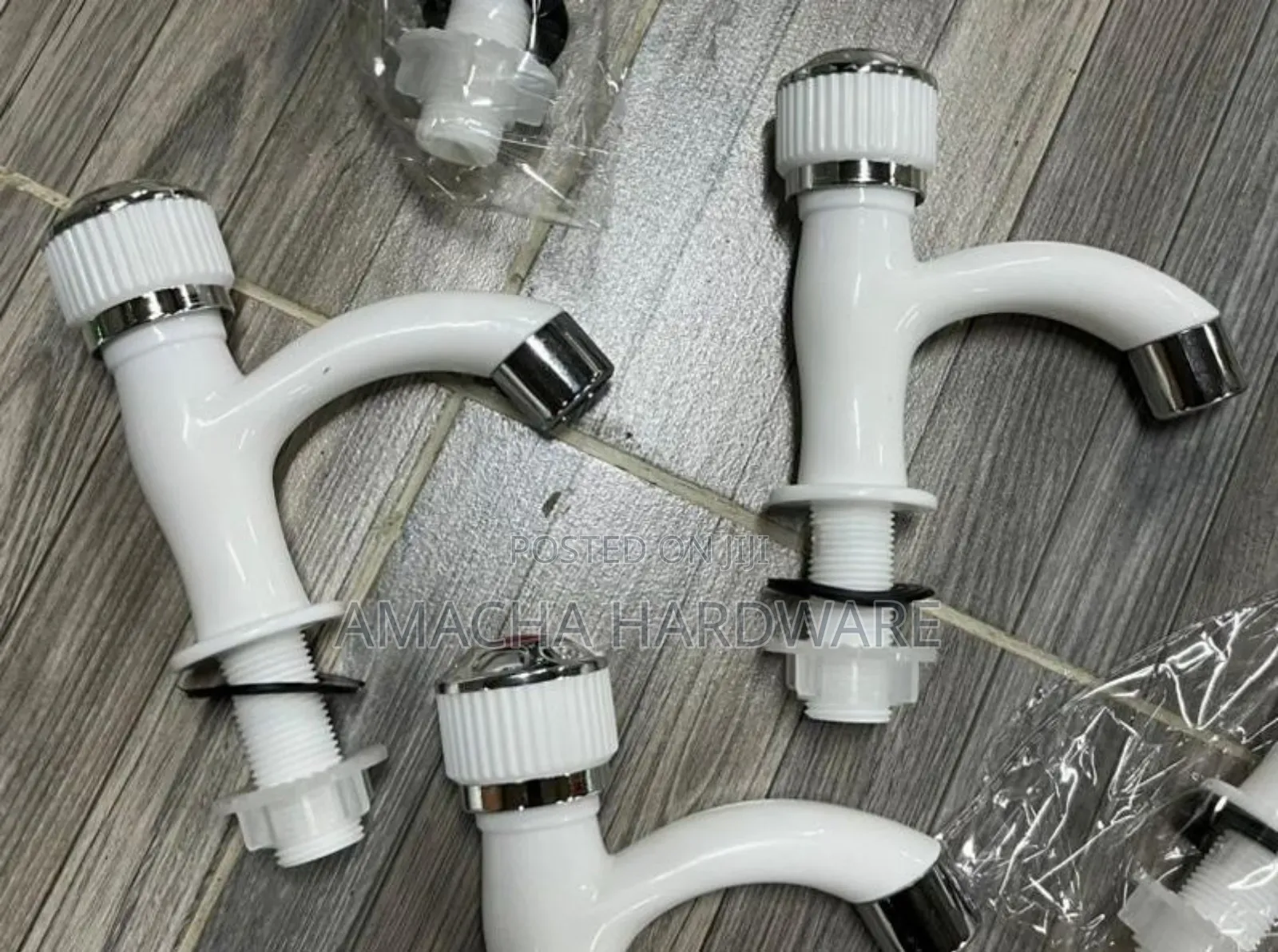 Durable Plastic Pillar Taps