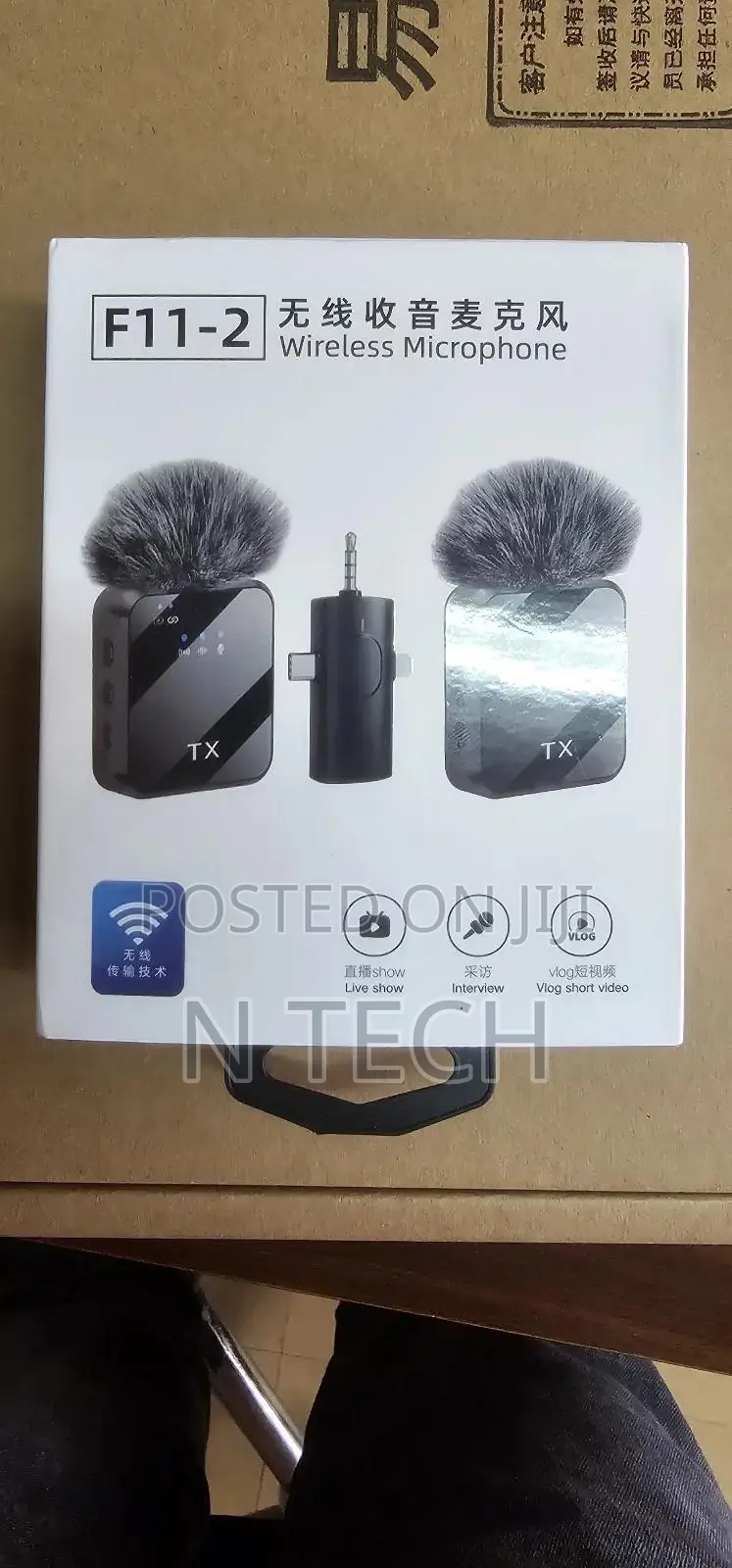 F11-2 Wireless Microphone