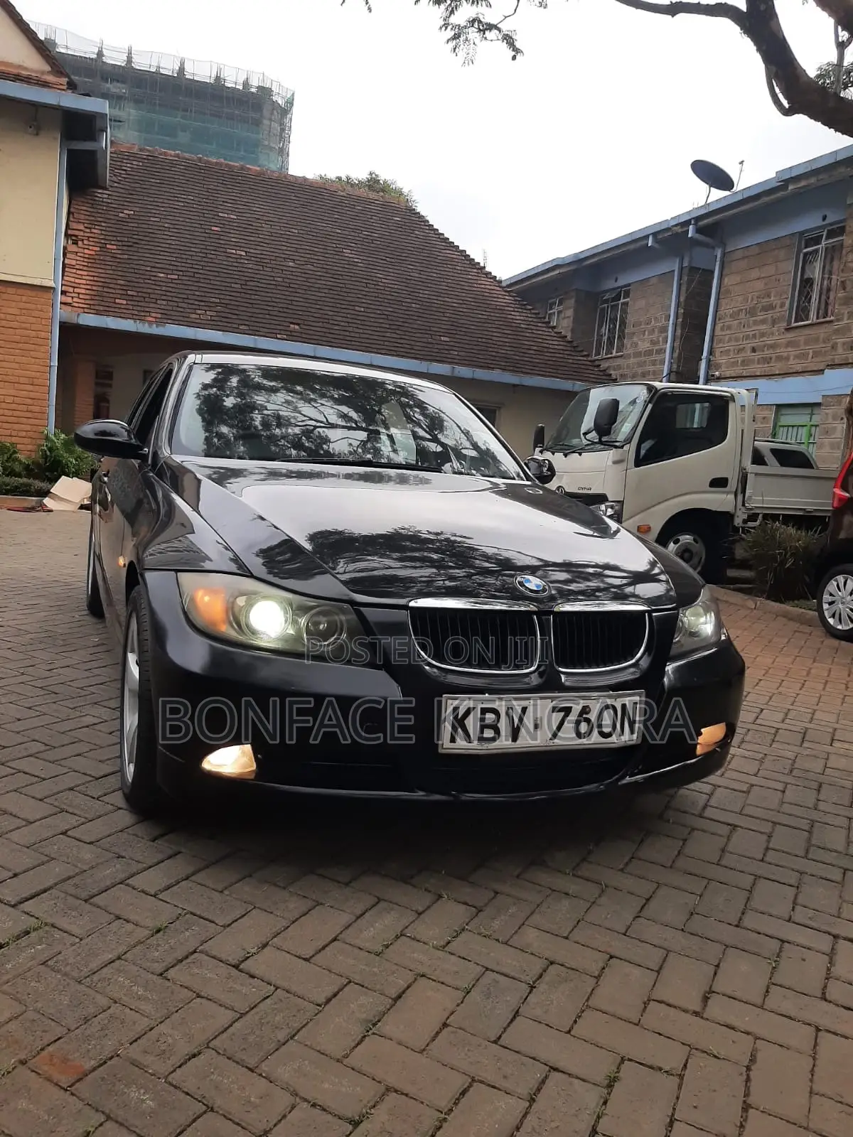 BMW 320i 2006 Black