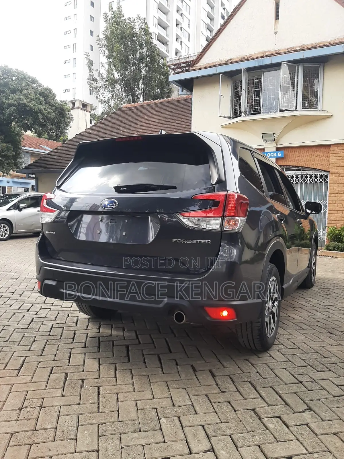 Subaru Forester 2018 Gray