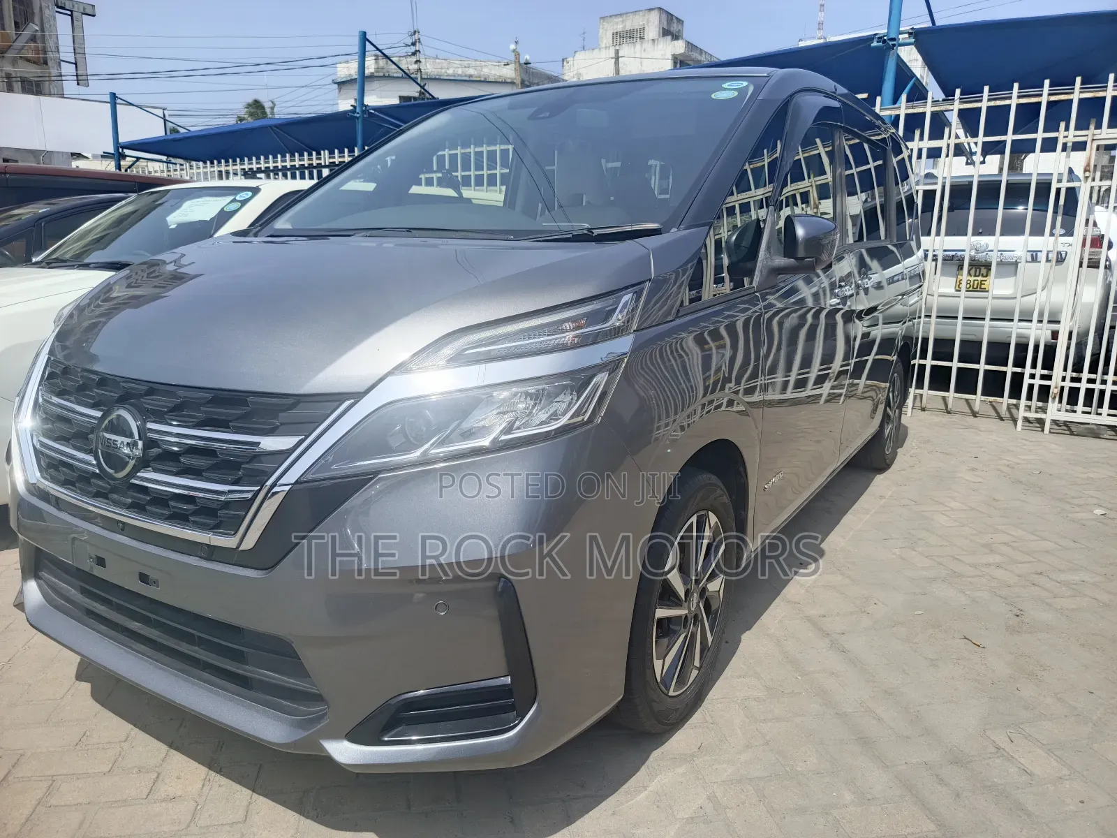 Nissan Serena 2019 Gray