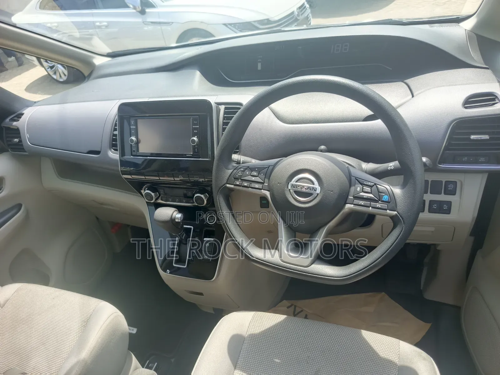 Nissan Serena 2019 Gray