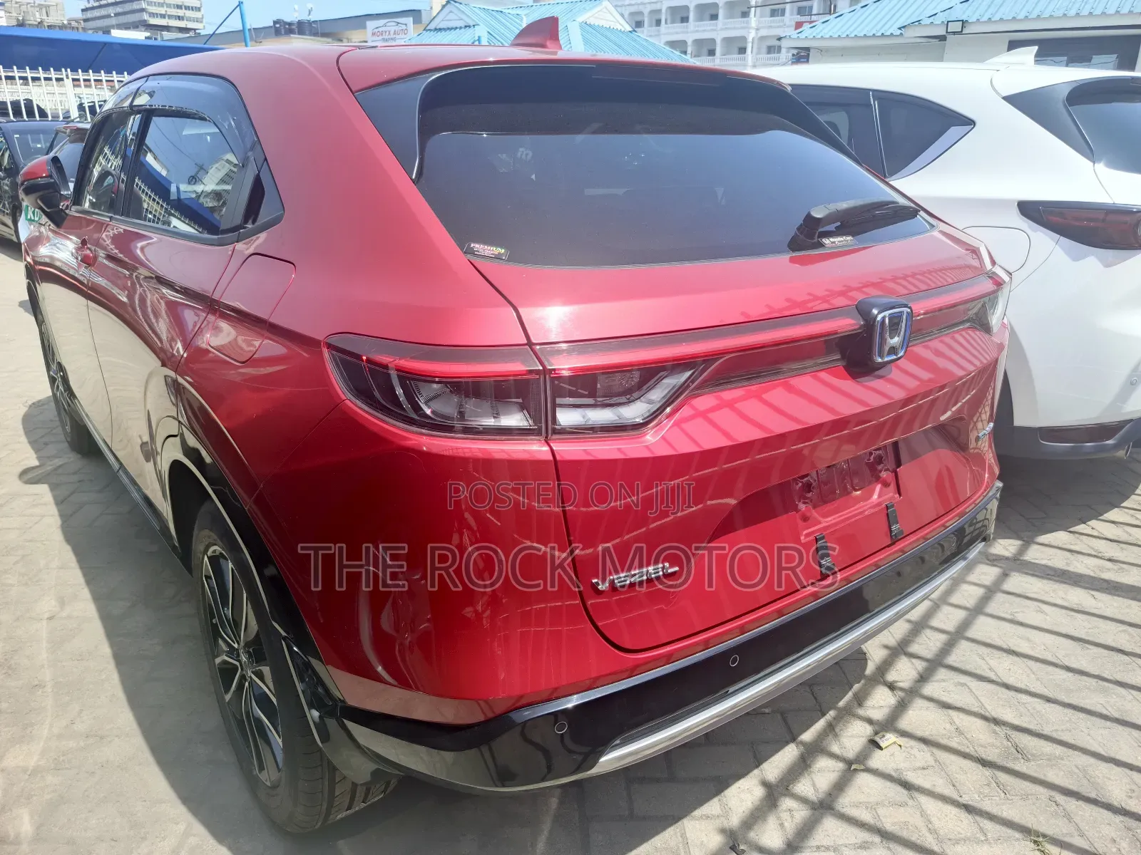 Honda Vezel 2021 Red