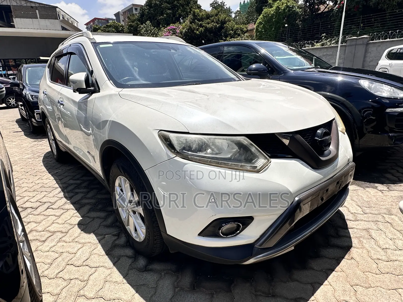 Nissan X-Trail 2015 White