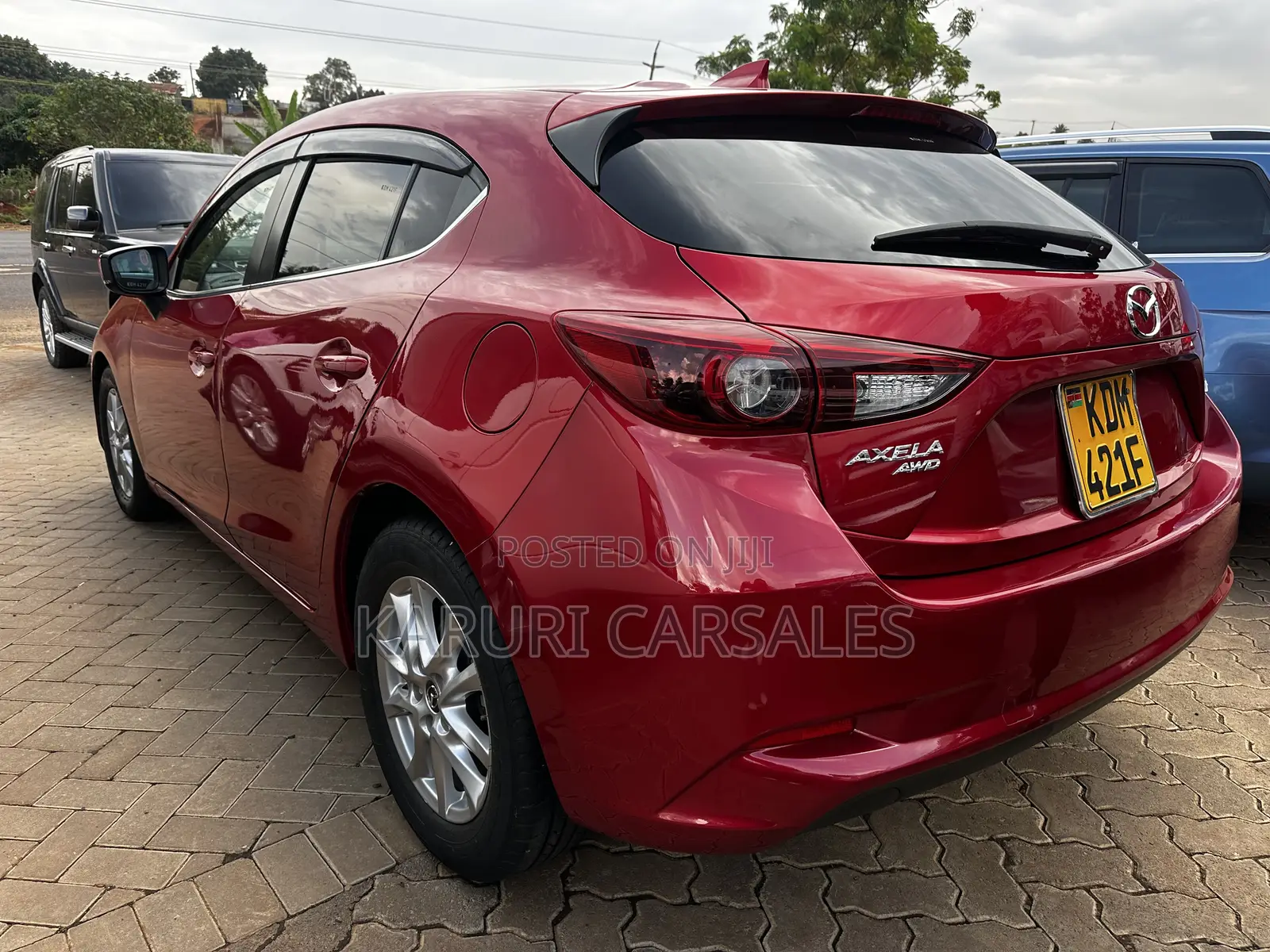 Mazda Axela 2015 Red