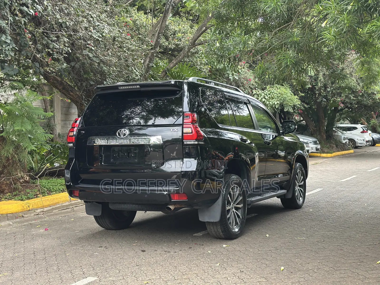 Toyota Land Cruiser Prado 2.7 2020 Black