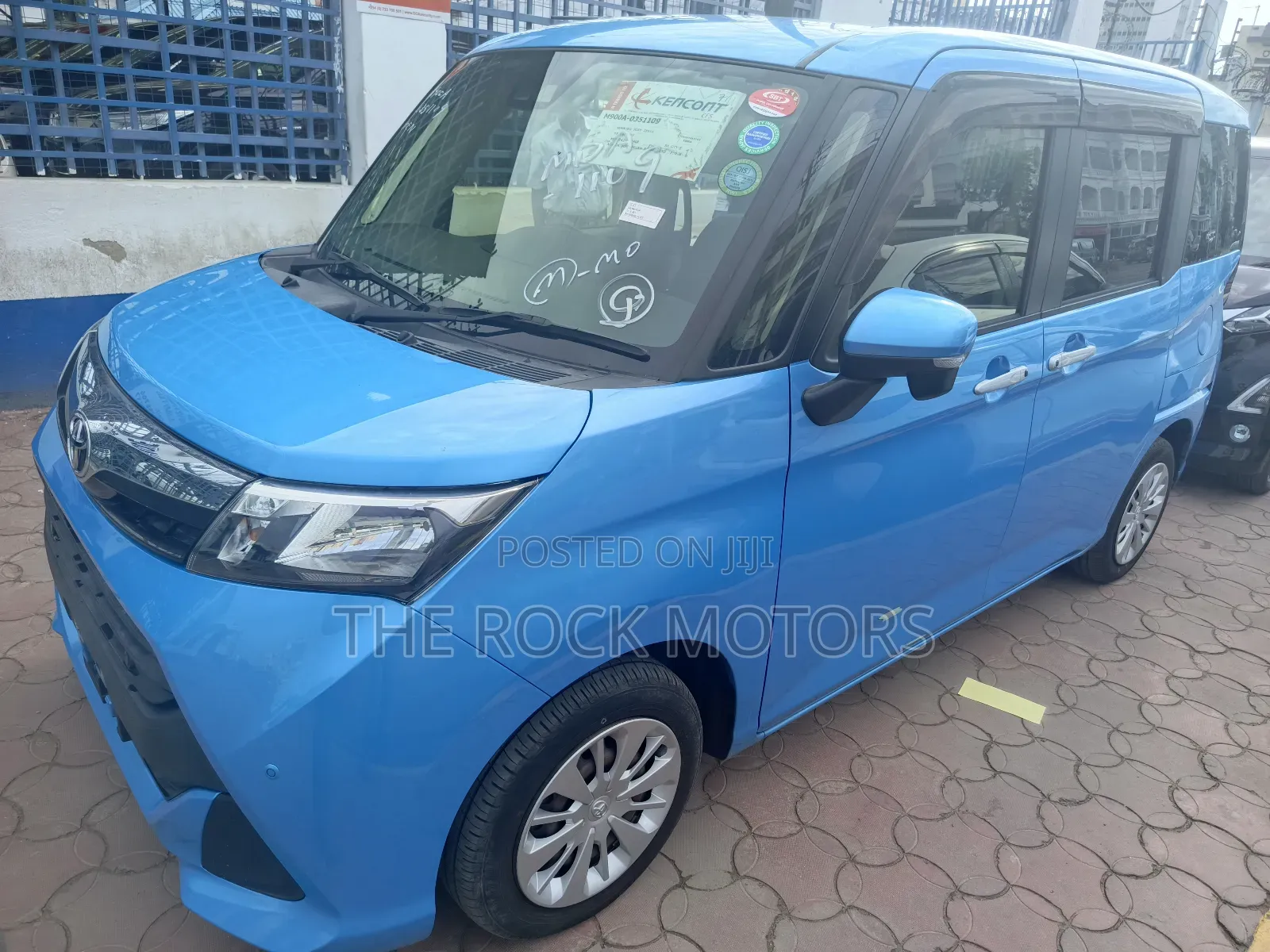 Toyota Tank 2020 Blue