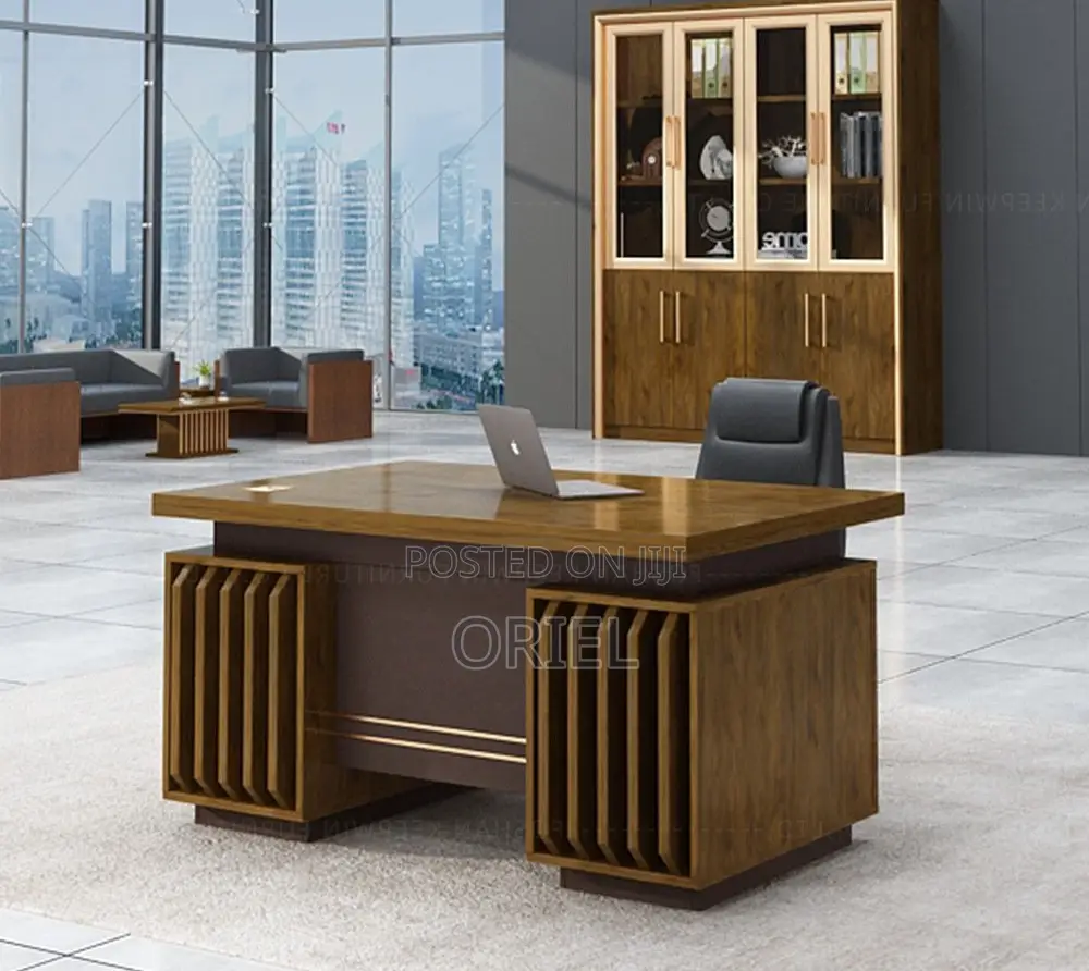 Office Desk : 1400mm Mahogany Executive Office Desk