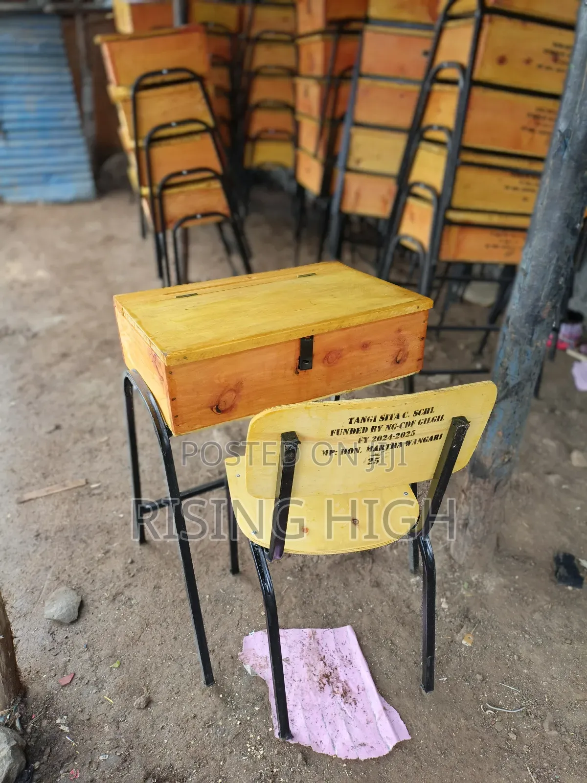 Comfortable School Locker's and Chairs