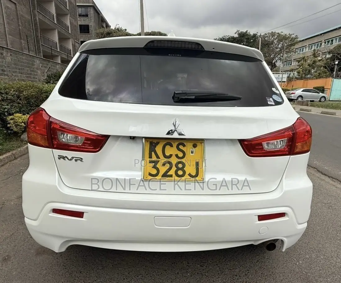 Mitsubishi RVR 2.0 2011 White