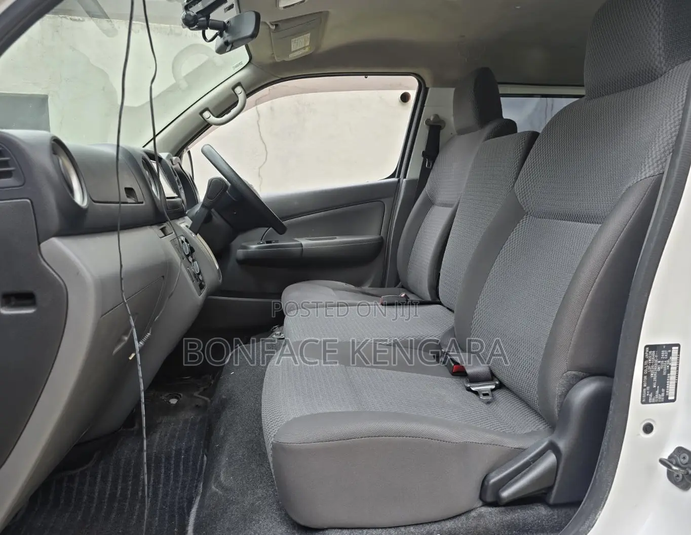 Nissan Caravan (Urvan) 2018 White