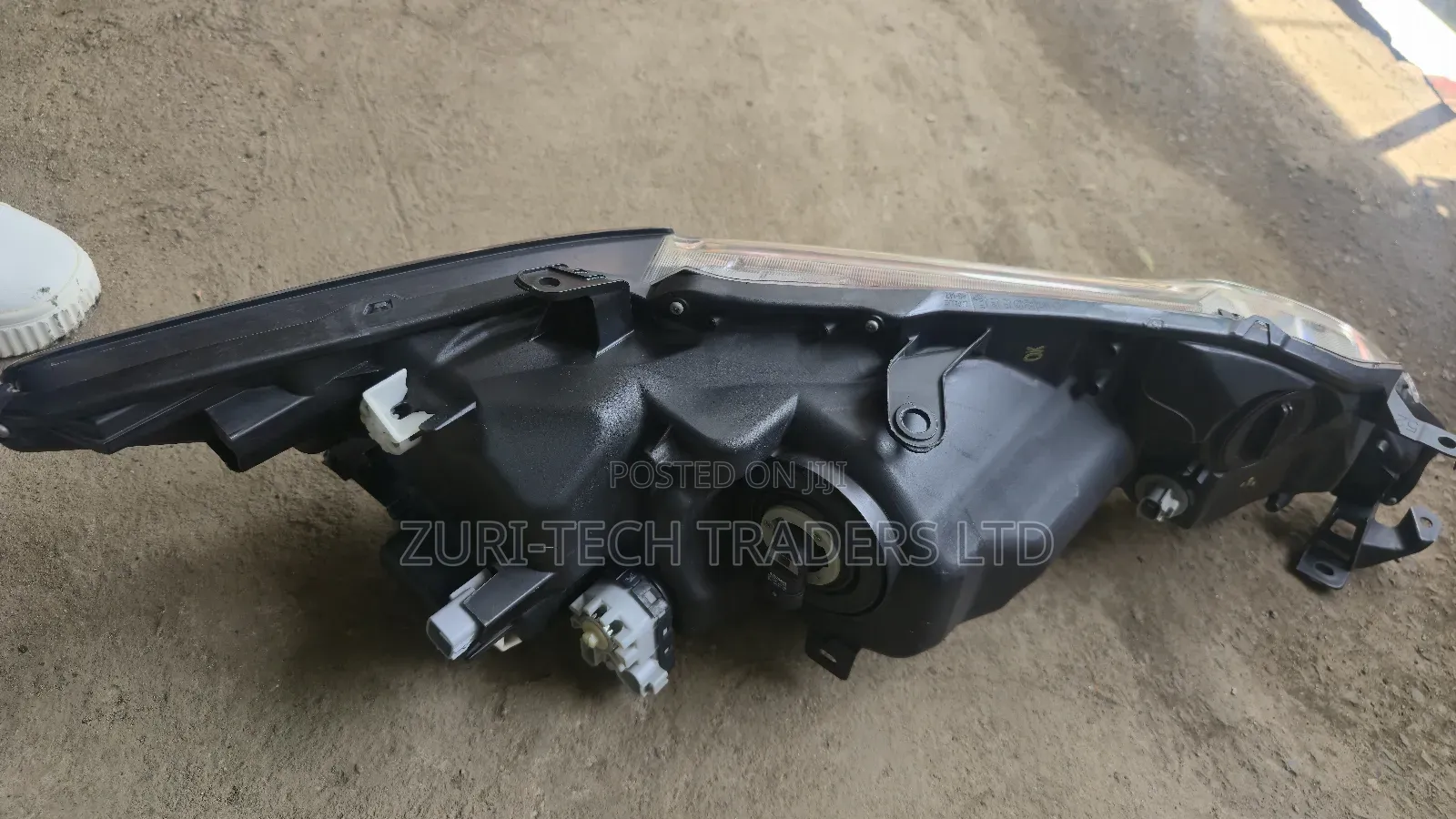 Harrier Headlights 48-147