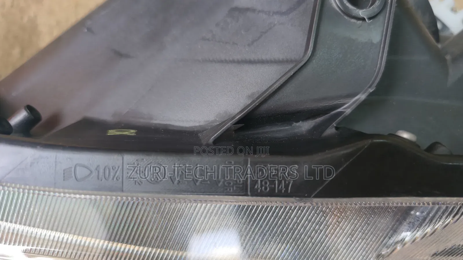 Harrier Headlights 48-147