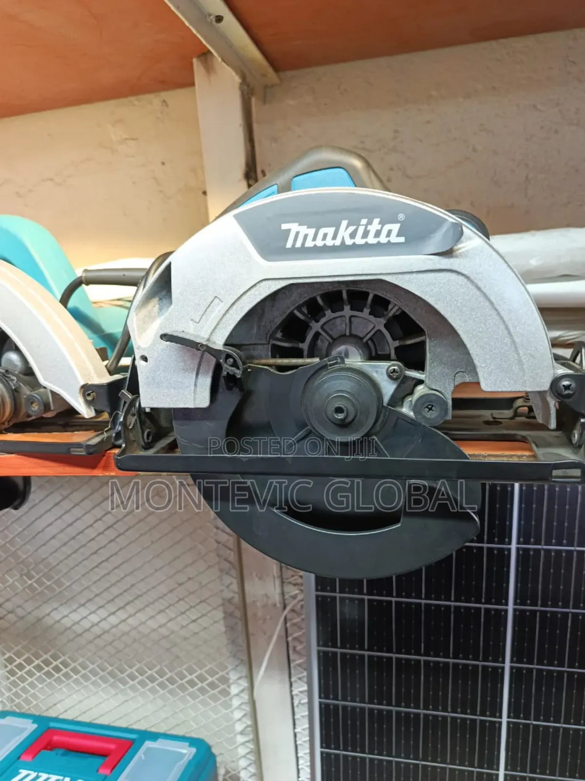Makita Circular Saw/1600w Makita Circular Saw