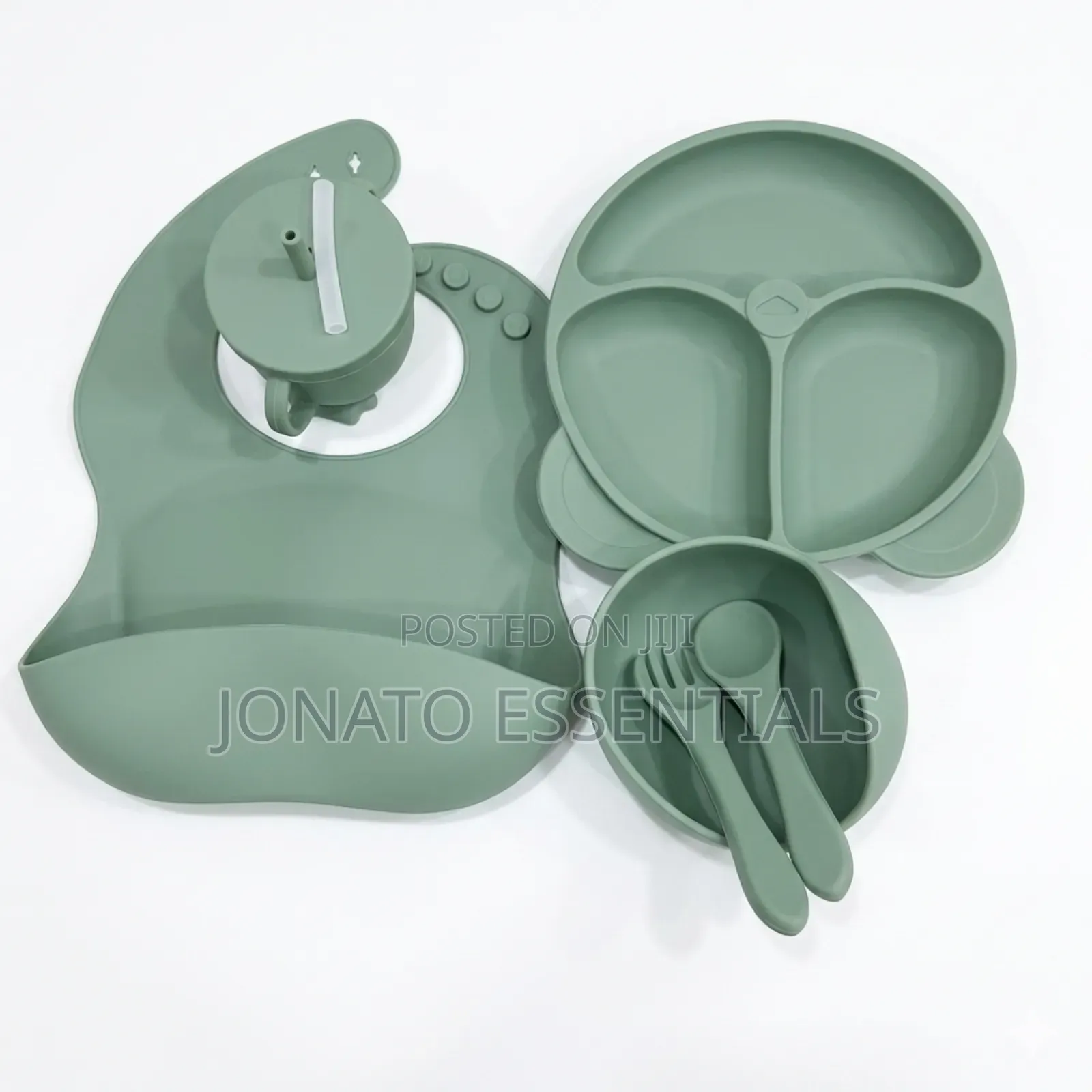 Silicone Baby Feeding Set With Suction Plate Bib