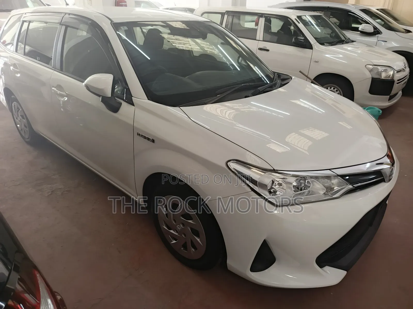 Toyota Corolla Fielder 2019 White
